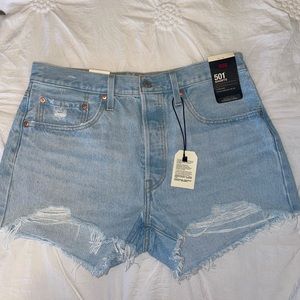 Brand New Levi’s Shorts Size 30